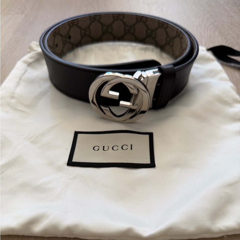 Gucci Reversible Belt with Interlocking G Buckle